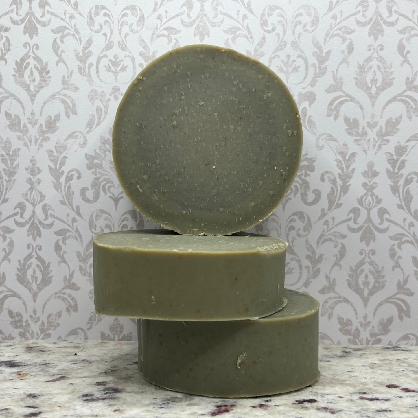 Tea Tree & Mint Cleansing Solid Shampoo